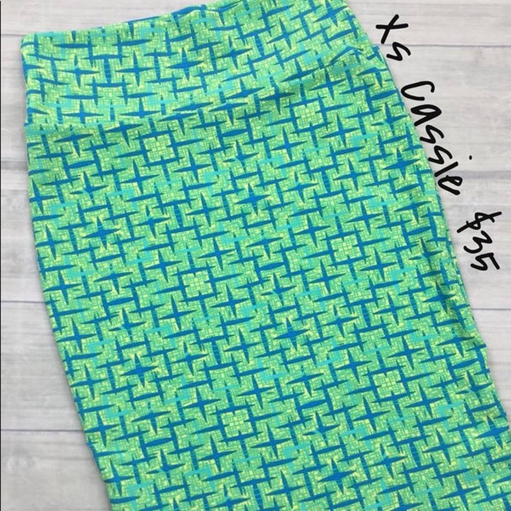 Cassie pencil skirt